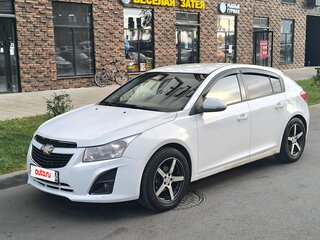 2014 Chevrolet Cruze I Рестайлинг, белый, 970000 рублей, вид 1