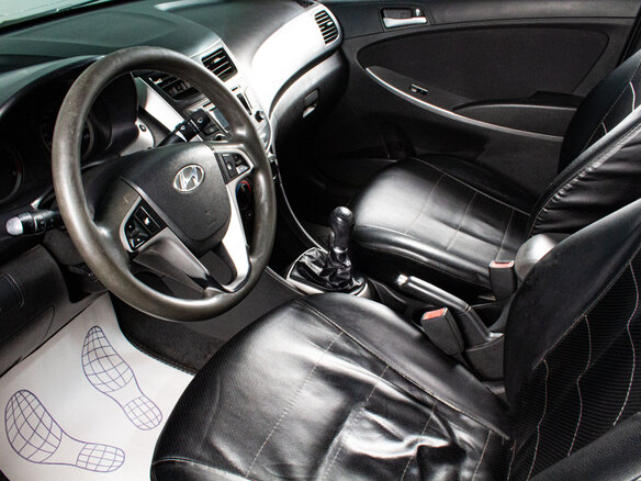 2014 Hyundai Solaris I Рестайлинг, чёрный, 799000 рублей - вид 7