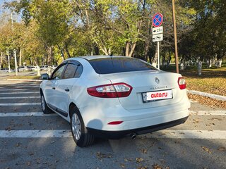 2012 Renault Fluence I, белый, 780000 рублей, вид 5