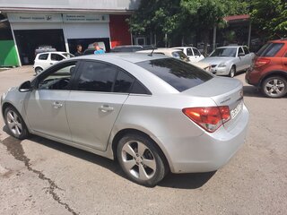 2010 Chevrolet Cruze I, серебристый, 600000 рублей, вид 5