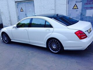 2010 Mercedes-Benz S-Класс 500 Long V (W221) Рестайлинг, белый, 2700000 рублей, вид 2