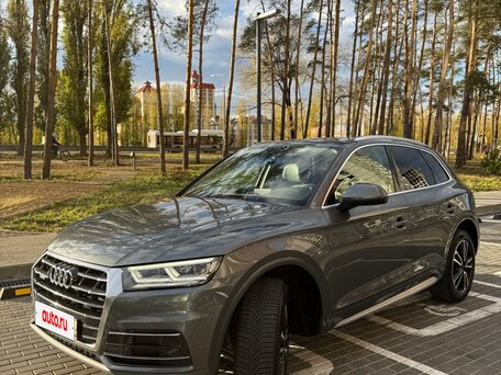 2018 Audi Q5 II (FY), серый, 3550000 рублей, вид 1