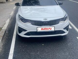 2019 Kia Optima IV Рестайлинг, белый, 2400000 рублей, вид 4