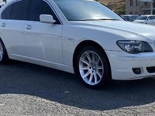 2006 BMW 7 серии 750i IV (E65/E66) Рестайлинг, белый, 1050000 рублей, вид 5
