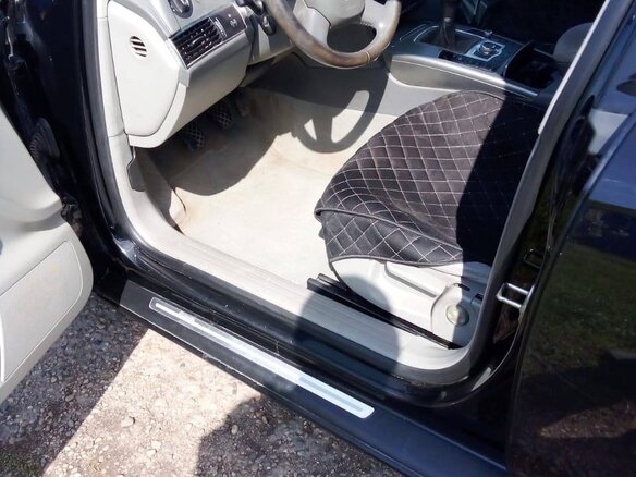 2008 Audi A6 III (C6), чёрный, 700000 рублей - вид 6