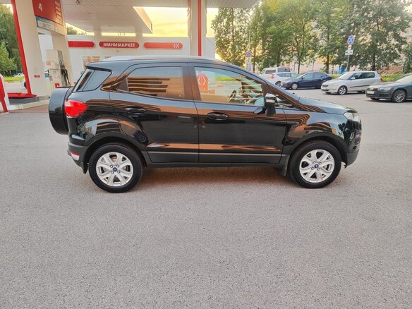 2015 Ford EcoSport II, чёрный, 840000 рублей - вид 4