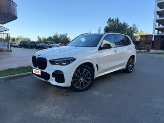 2019 BMW X5 30d IV (G05/G18), белый, 6800000 рублей, вид 1