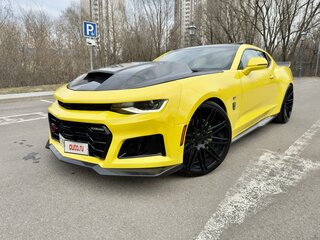 2017 Chevrolet Camaro SS VI, жёлтый, 7200000 рублей, вид 2