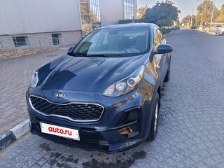 2019 Kia Sportage IV Рестайлинг, синий, 2000000 рублей, вид 3