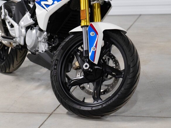 2018 BMW G 310 R, белый - вид 8