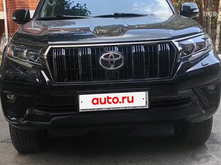 2020 Toyota Land Cruiser Prado 150 Series Рестайлинг 3, чёрный, 8005000 рублей, вид 2