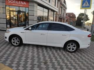 2010 Ford Mondeo IV, белый, 800000 рублей, вид 3