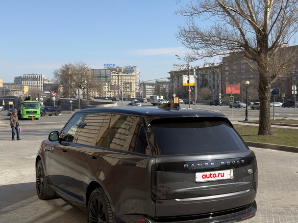 2022 Land Rover Range Rover P400 MHEV Long V, серый, 14700000 рублей - вид 5