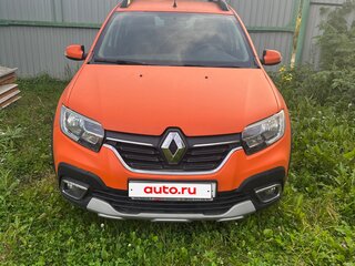 2021 Renault Sandero Stepway II Рестайлинг, белый, 1590000 рублей, вид 2