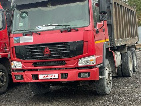 2007 Sinotruk Howo A5, красный, 1450000 рублей, вид 1