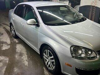 2006 Volkswagen Jetta DSG-6 V, серебристый, 500000 рублей, вид 1