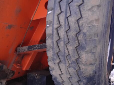 2012 КамАЗ 6520, оранжевый, 1890000 рублей, вид 3