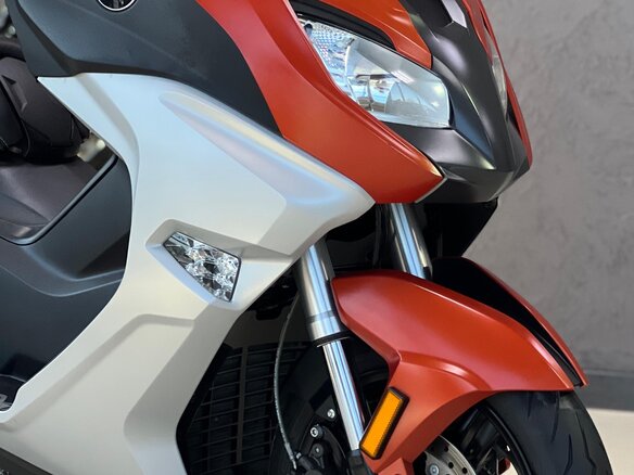 2016 BMW C 650 Sport, оранжевый - вид 11