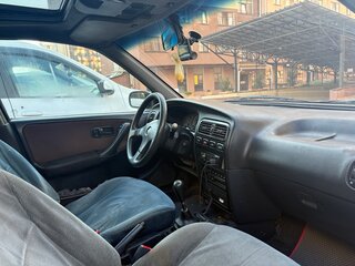 1992 Nissan Primera I (P10), красный, 120000 рублей, вид 5