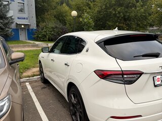 2020 Maserati Levante I, белый, 4799000 рублей, вид 4