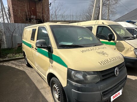 2012 Volkswagen Transporter, бежевый, 860000 рублей, вид 2