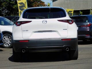 2021 Mazda CX-30 I, белый, 1408000 рублей, вид 4