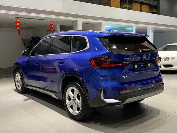 2023 BMW X1 Long 20Li sDrive III (U11/U12), синий, 2430000 рублей - вид 5