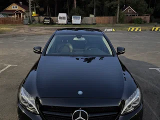 2015 Mercedes-Benz C-Класс 200 IV (W205), чёрный, 2100000 рублей, вид 3