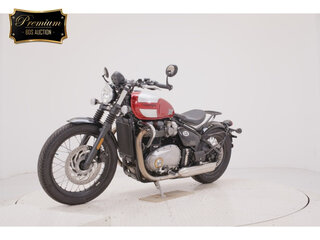 2020 Triumph Bonneville Bobber, серый, 1100000 рублей, вид 4