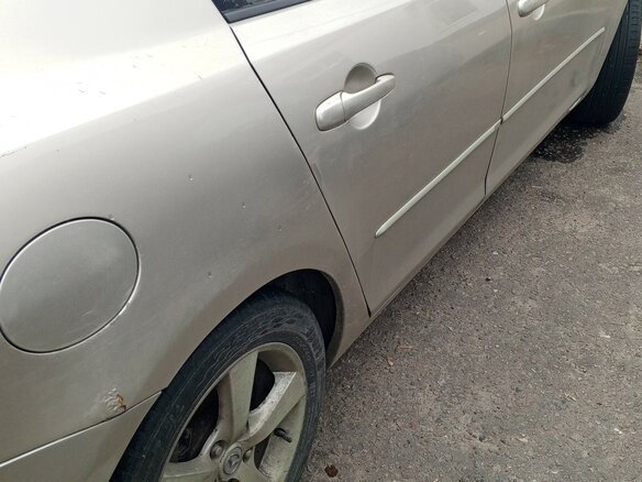 2004 Mazda 3 I (BK), серый, 450000 рублей - вид 2