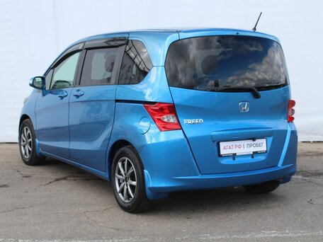 2011 Honda Freed I, синий, 1310000 рублей, вид 5