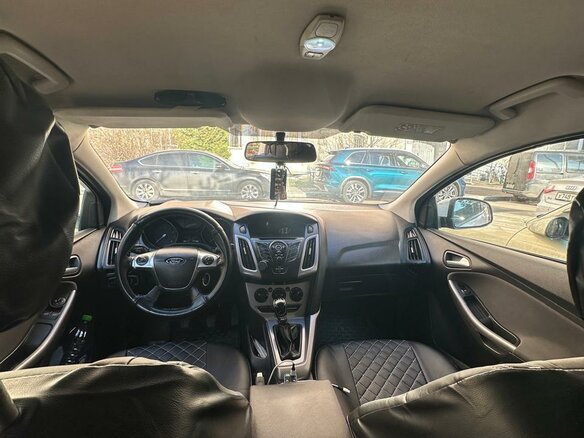 2013 Ford Focus III, белый, 750000 рублей - вид 3