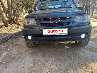 2011 Chevrolet Niva I Рестайлинг, чёрный, 600000 рублей, вид 4