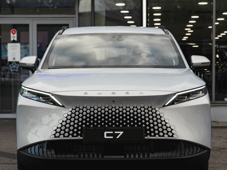 Omoda C7