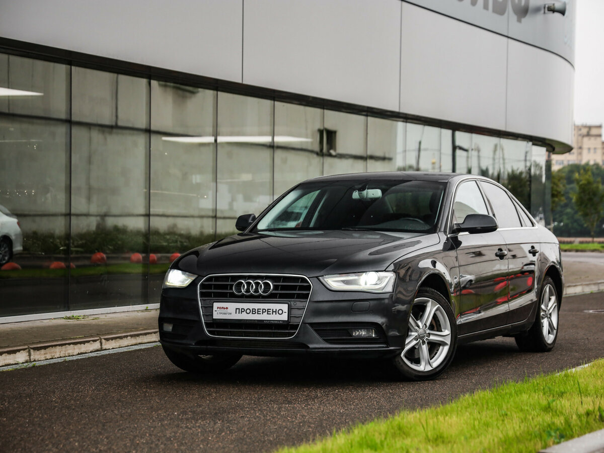 Открыть фотографии: Audi A4 IV (B8) Рестайлинг