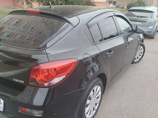 2012 Chevrolet Cruze I Рестайлинг, чёрный, 650000 рублей, вид 3