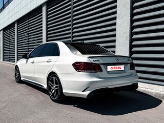 2015 Mercedes-Benz E-Класс 400 IV (W212, S212, C207) Рестайлинг, белый, 2550000 рублей, вид 5