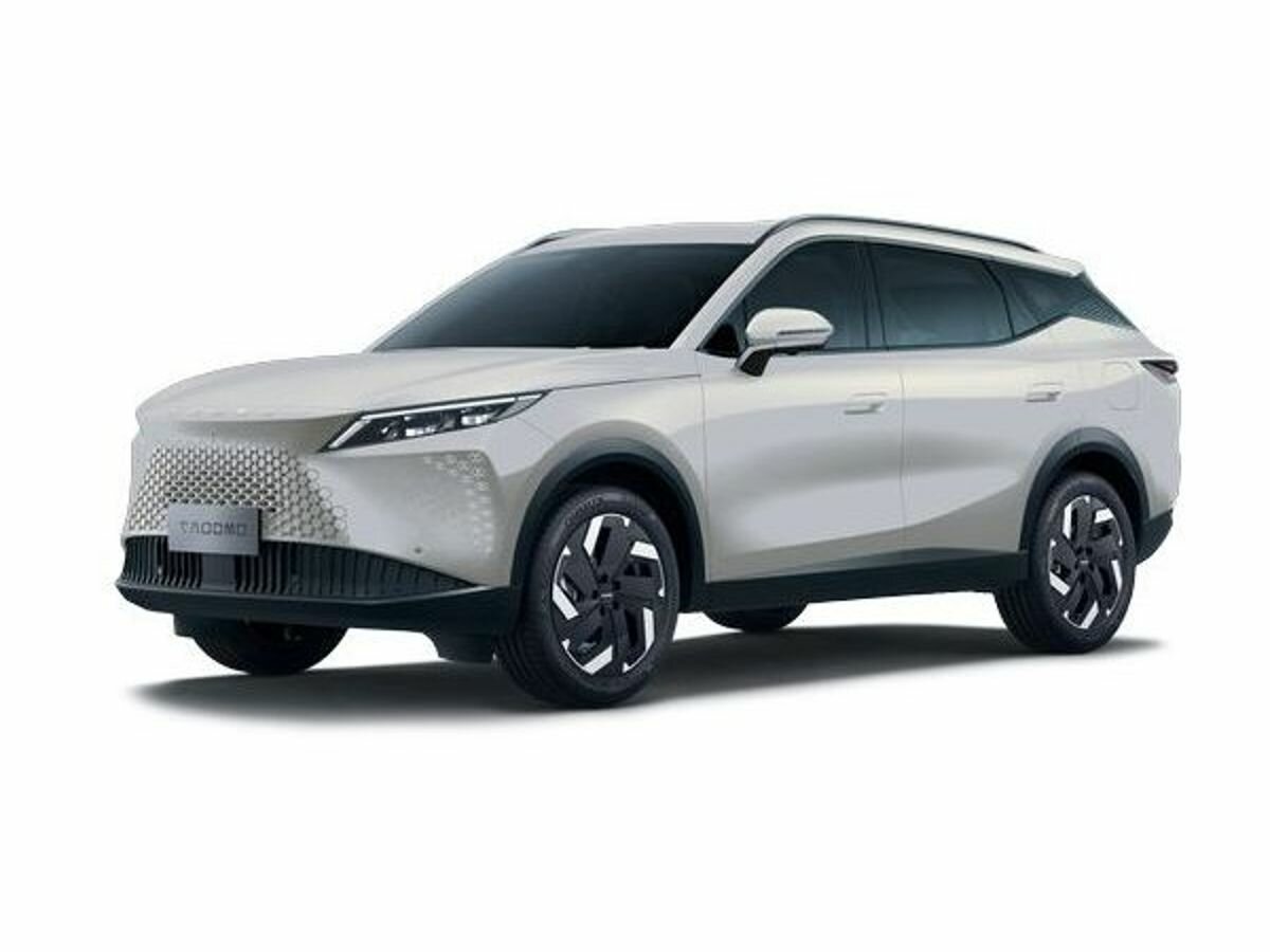 Открыть фотографии: Omoda C7