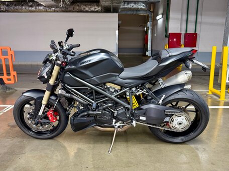 2014 Ducati Streetfighter, чёрный, 760000 рублей, вид 1