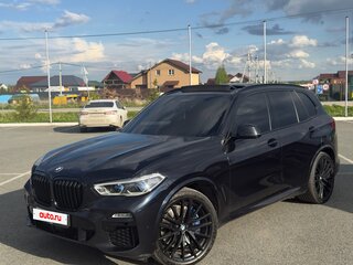 2020 BMW X5 30d IV (G05/G18), чёрный, 6490000 рублей, вид 2