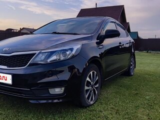 2015 Kia Rio III Рестайлинг, чёрный, 1000000 рублей, вид 3