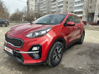 2018 Kia Sportage IV, красный, 2150000 рублей, вид 2