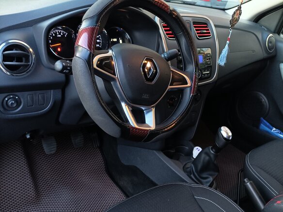 2022 Renault Logan II Рестайлинг, коричневый, 1300000 рублей - вид 8