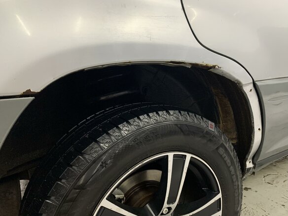 2000 Lexus RX 300 I, серебристый, 800000 рублей - вид 6