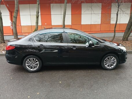 2018 Peugeot 408 I Рестайлинг, чёрный, 950000 рублей, вид 1
