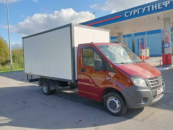 2018 ГАЗ ГАЗель Next, красный, 2000000 рублей - вид 2