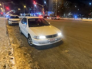 1999 Mitsubishi Lancer VII, белый, 280000 рублей, вид 1