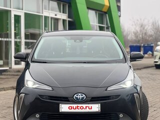 2020 Toyota Prius IV Рестайлинг (XW50), чёрный, 2750000 рублей, вид 1