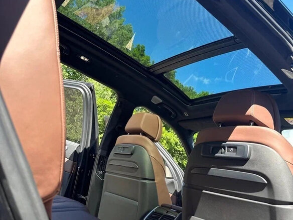 2022 BMW X7 40i I (G07), чёрный, 9690000 рублей - вид 16