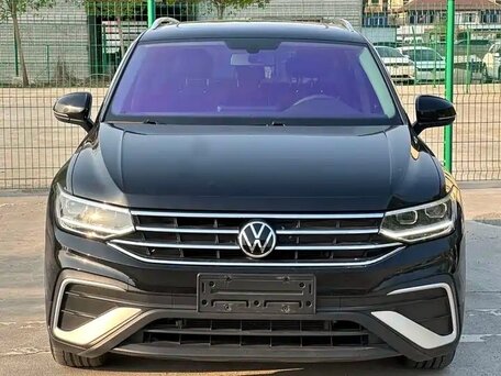 2023 Volkswagen Tiguan L II Рестайлинг (China Market), чёрный, 2600000 рублей, вид 2